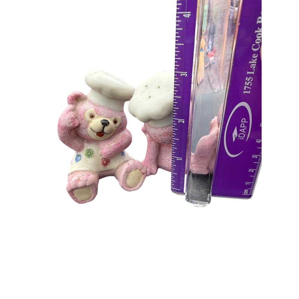 🧸 Vintage Pink Chef Teddy Bear Salt Pepper Shakers Cute Kitchen Retro Decor - Picture 3 of 4